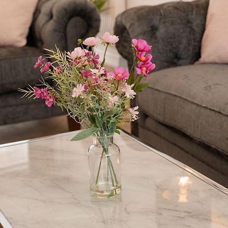 Prenton House, 3Br Close To Liverpool Birkenhead Exteriér fotografie