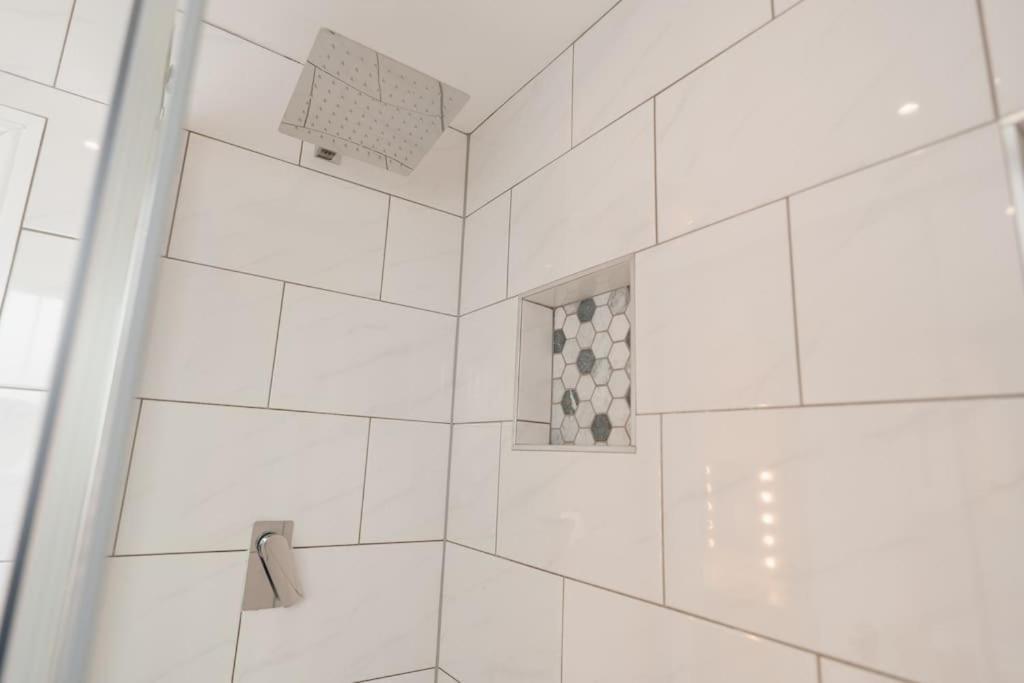 Prenton House, 3Br Close To Liverpool Birkenhead Exteriér fotografie
