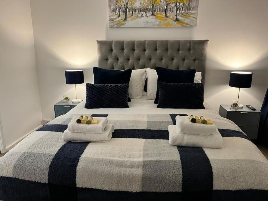 Prenton House, 3Br Close To Liverpool Birkenhead Exteriér fotografie